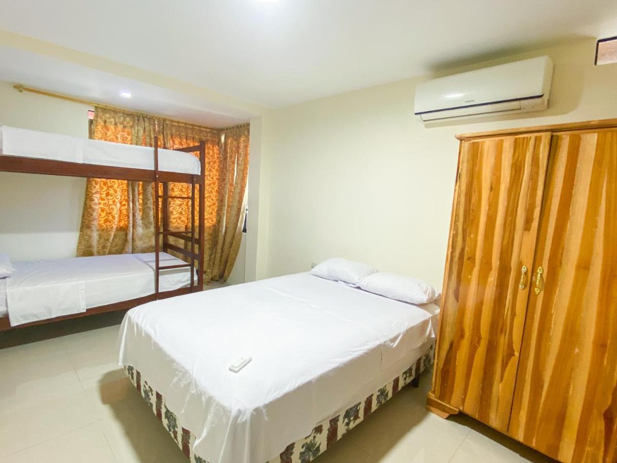 Hostal Tortuga Dorada Puerto López Zewnętrze zdjęcie