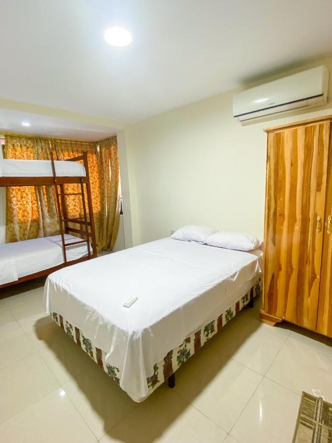 Hostal Tortuga Dorada Puerto López Zewnętrze zdjęcie